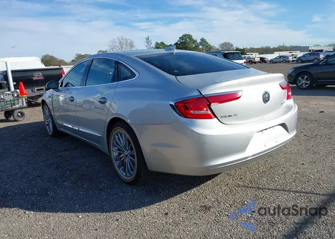 2018 Buick Lacrosse Essence z USA, uszkodzony, nr VIN 1G4ZP5SZ3JU135460